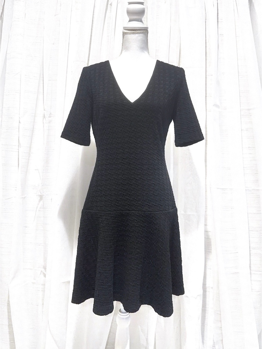Banana Republic Black Textured V-Neck Fit-&-Flare Dress